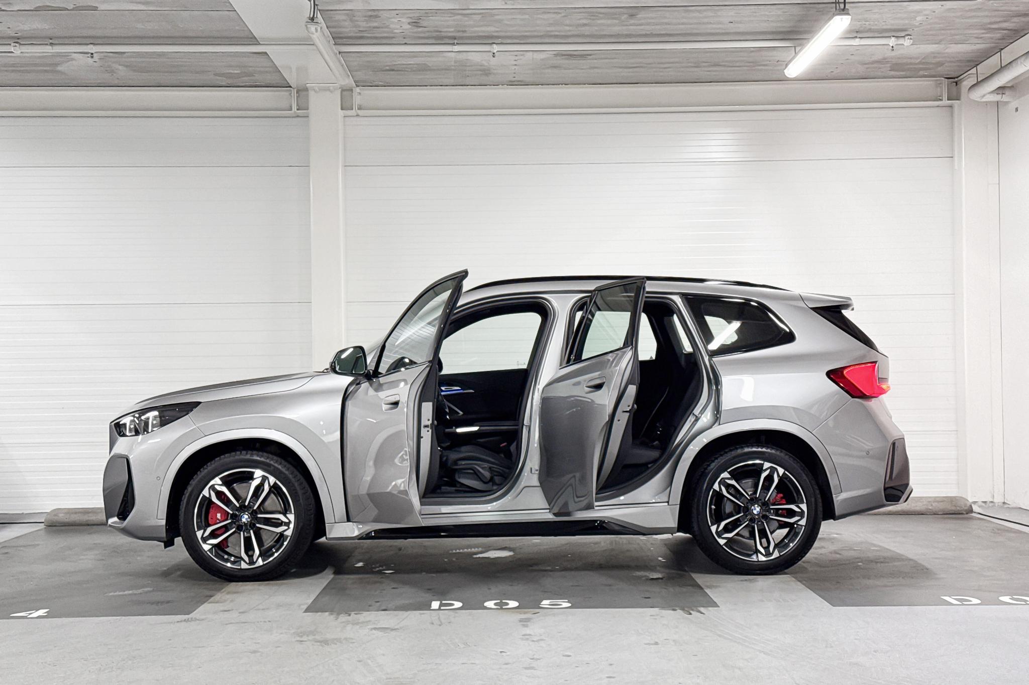 Foto van BMW Ix1 Edrive20