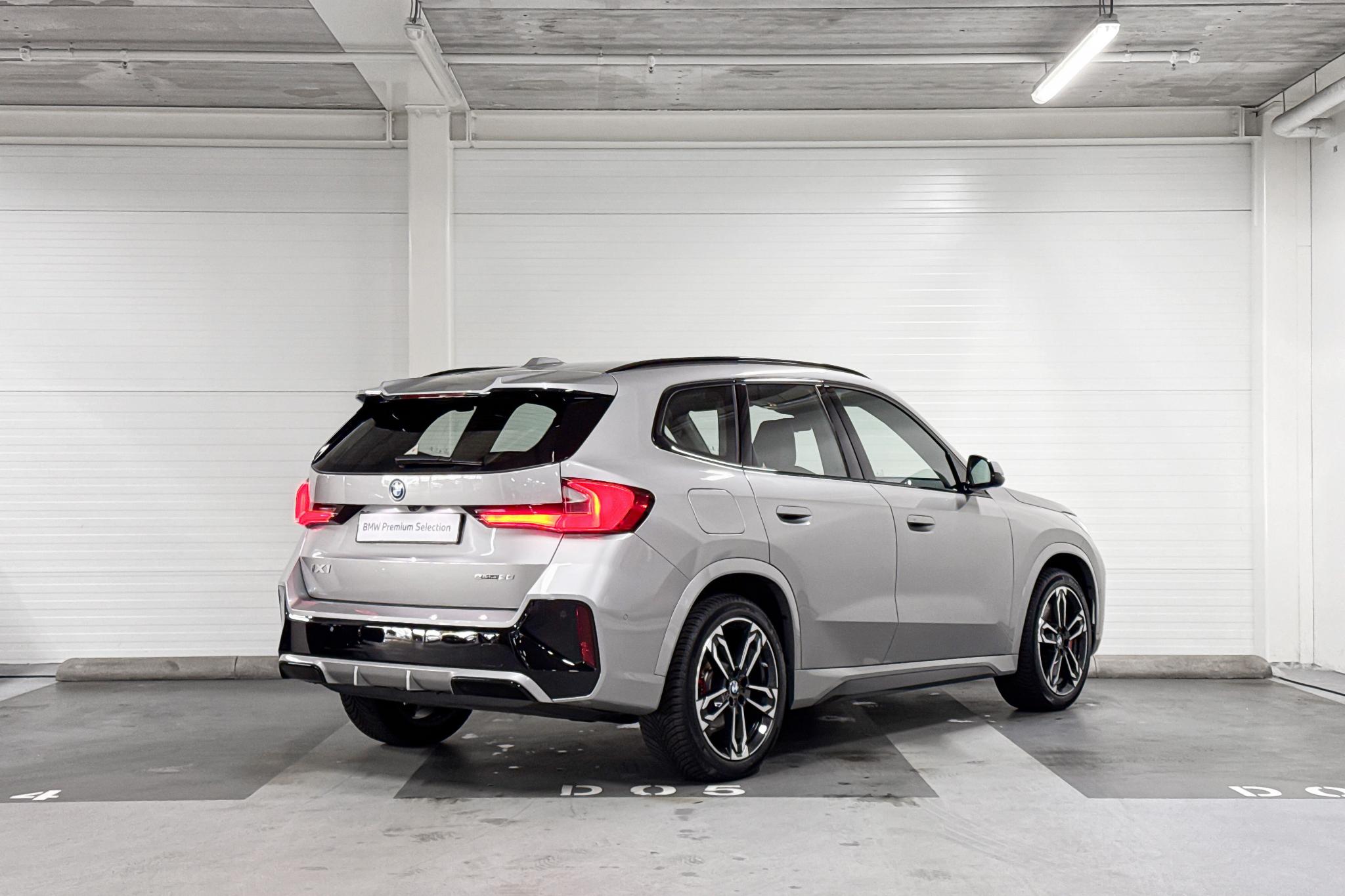 Foto van BMW Ix1 Edrive20