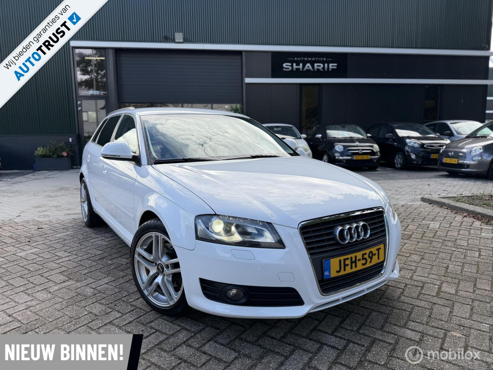 Audi A3 Sportback 1.4 TFSI Attraction|Navi|Nw APK|Trekhaak| 2009 - voorkant