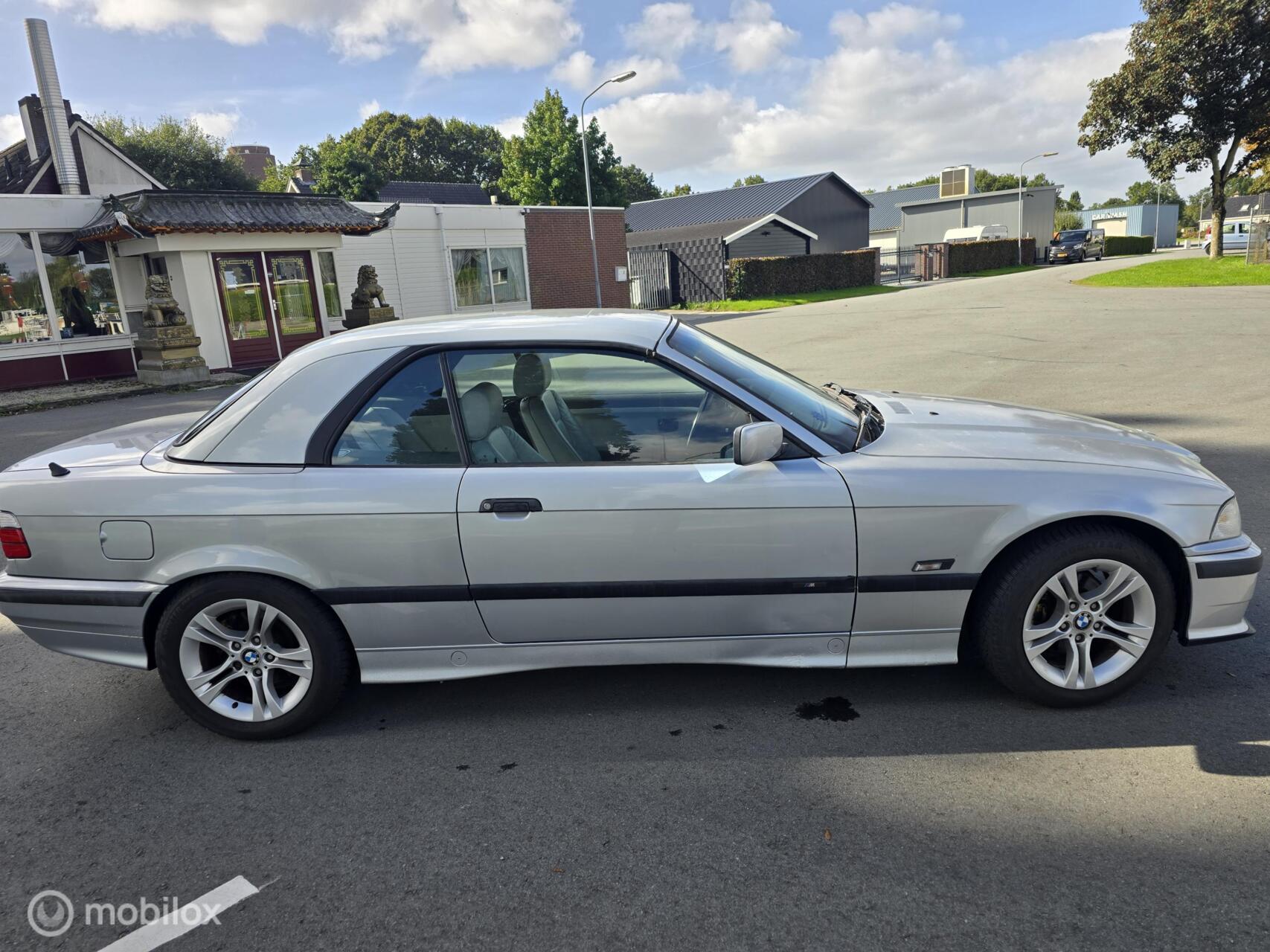 Foto van BMW 318i