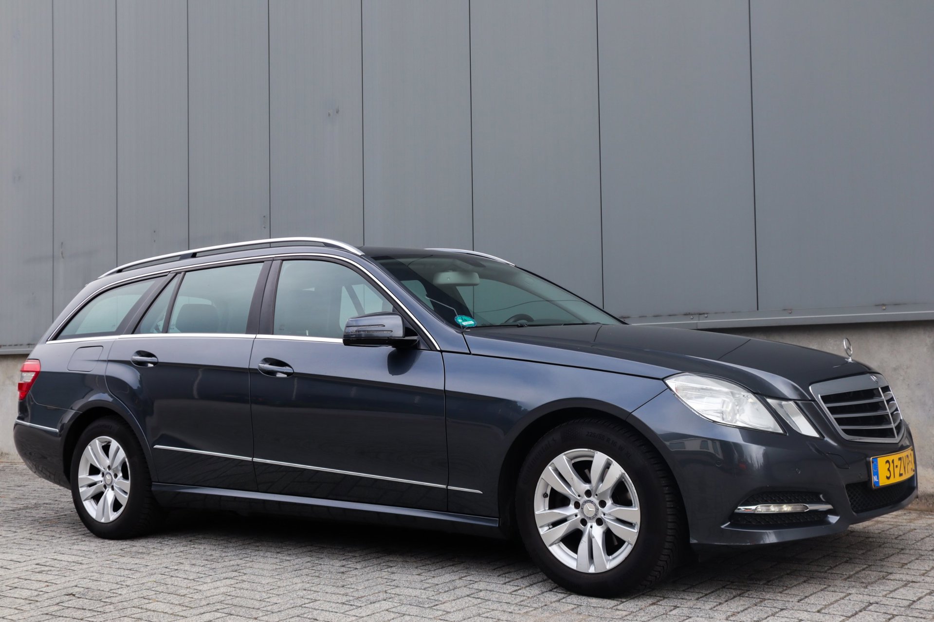 Foto van Mercedes-Benz E 200 CDI