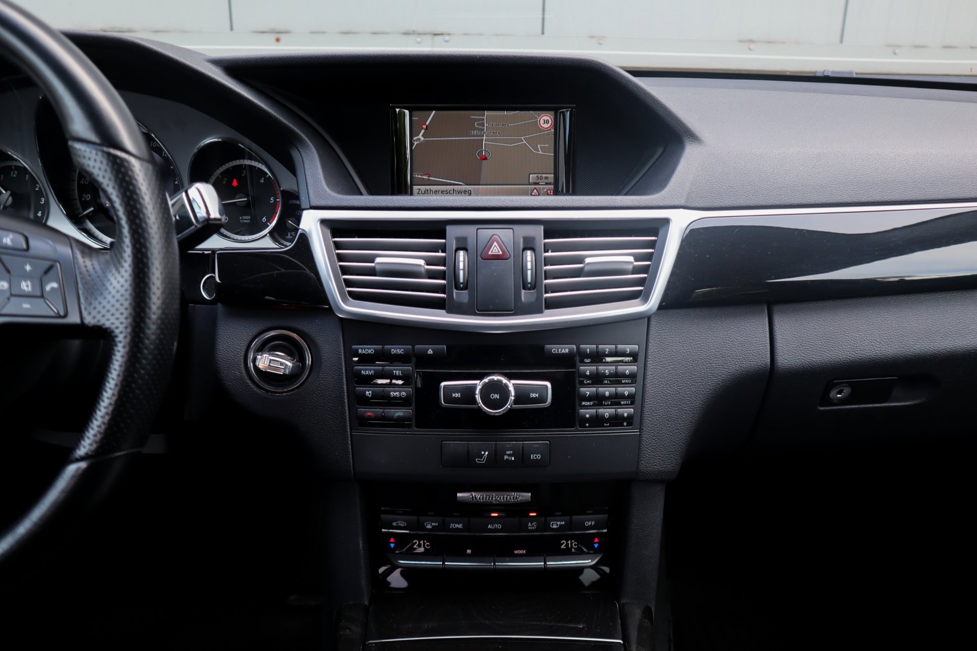Foto van Mercedes-Benz E 200 CDI