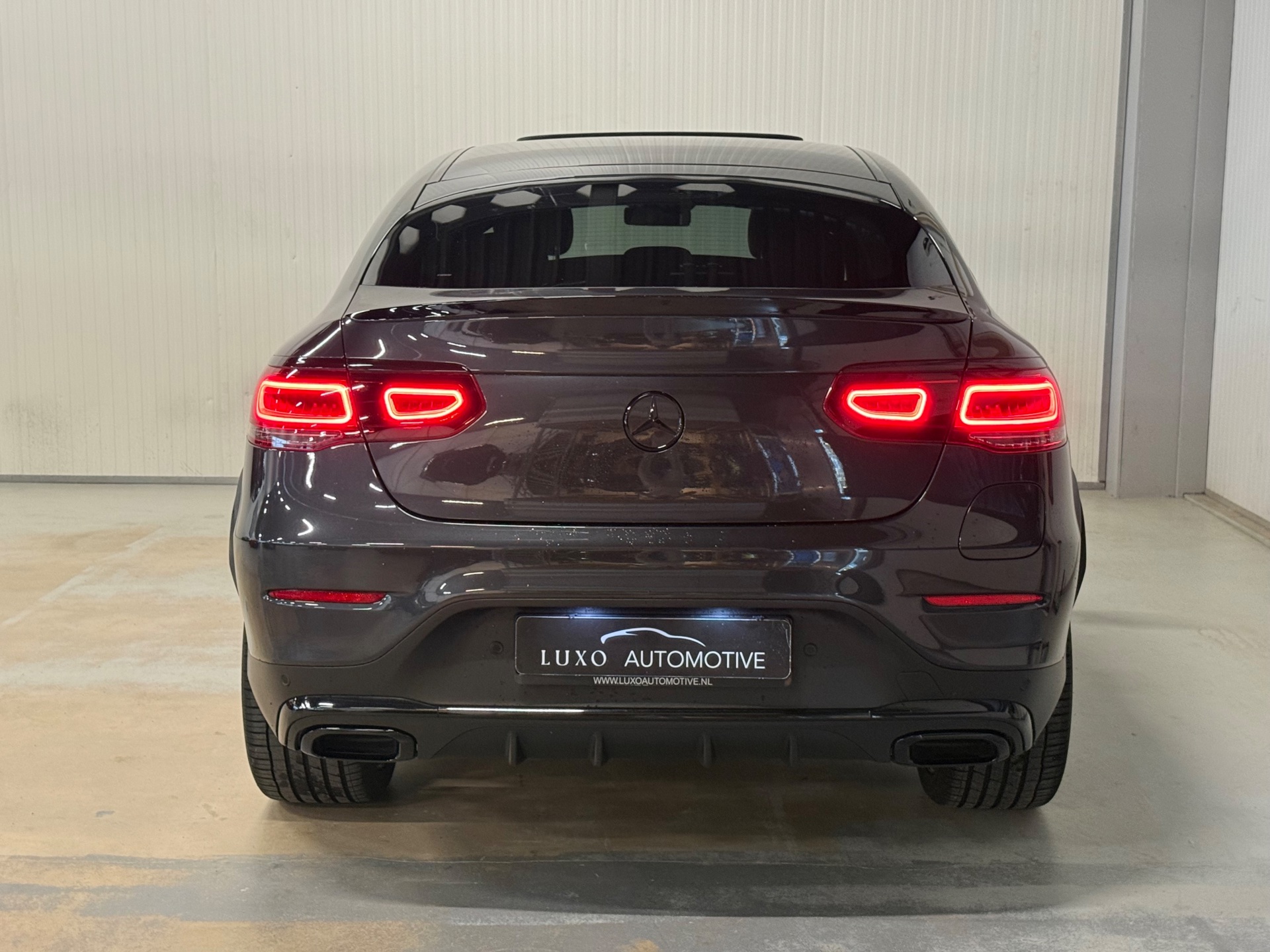Foto van Mercedes-Benz GLC 300 E 4Matic