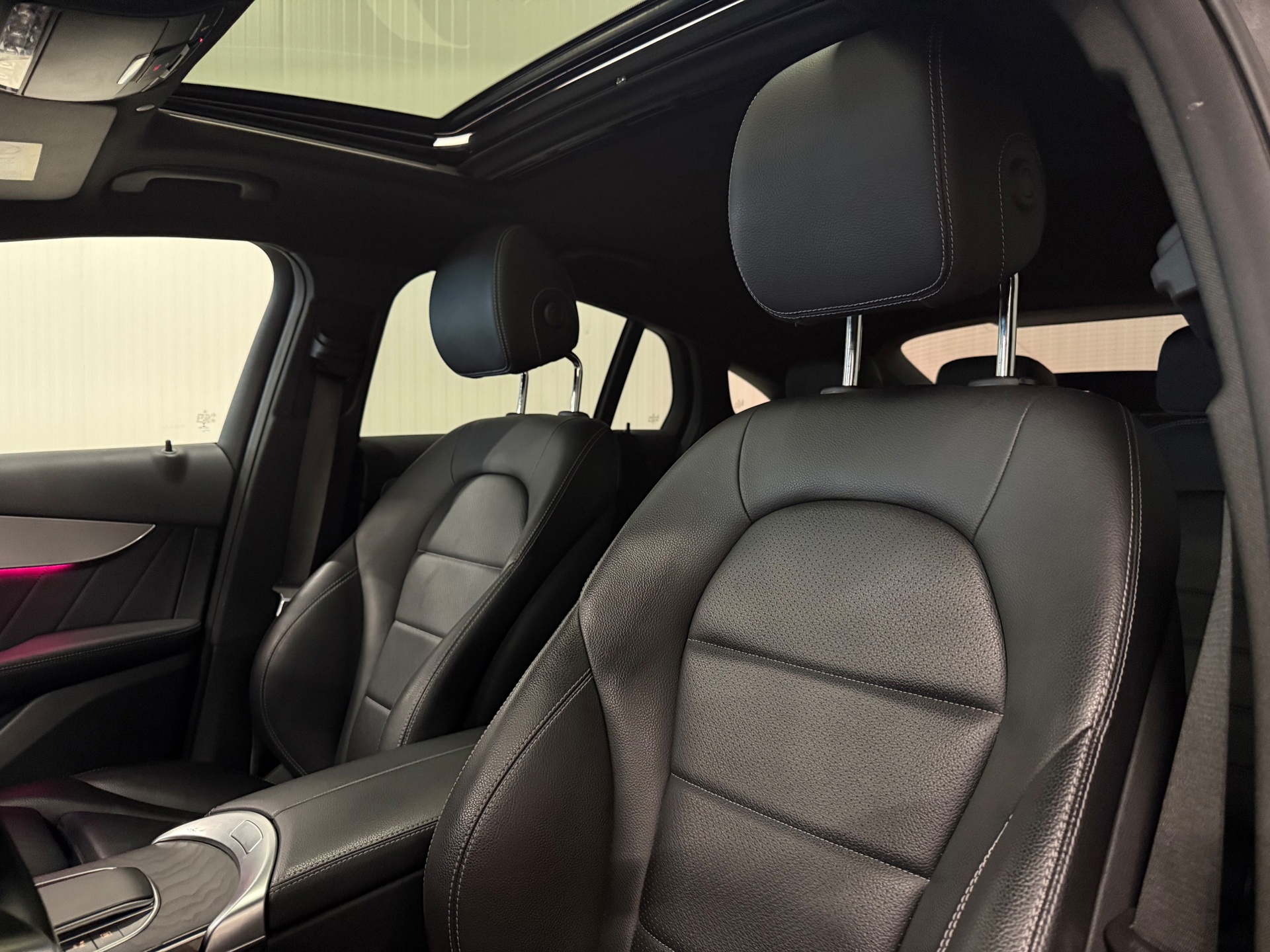 Foto van Mercedes-Benz GLC 300 E 4Matic