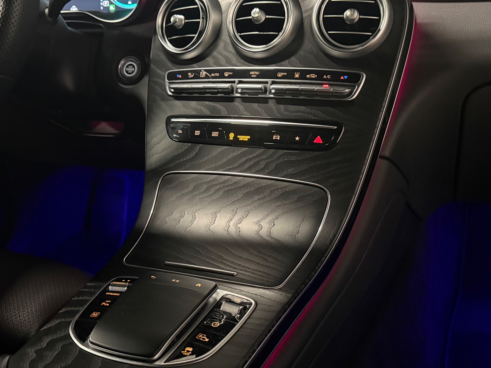 Foto van Mercedes-Benz GLC 300 E 4Matic
