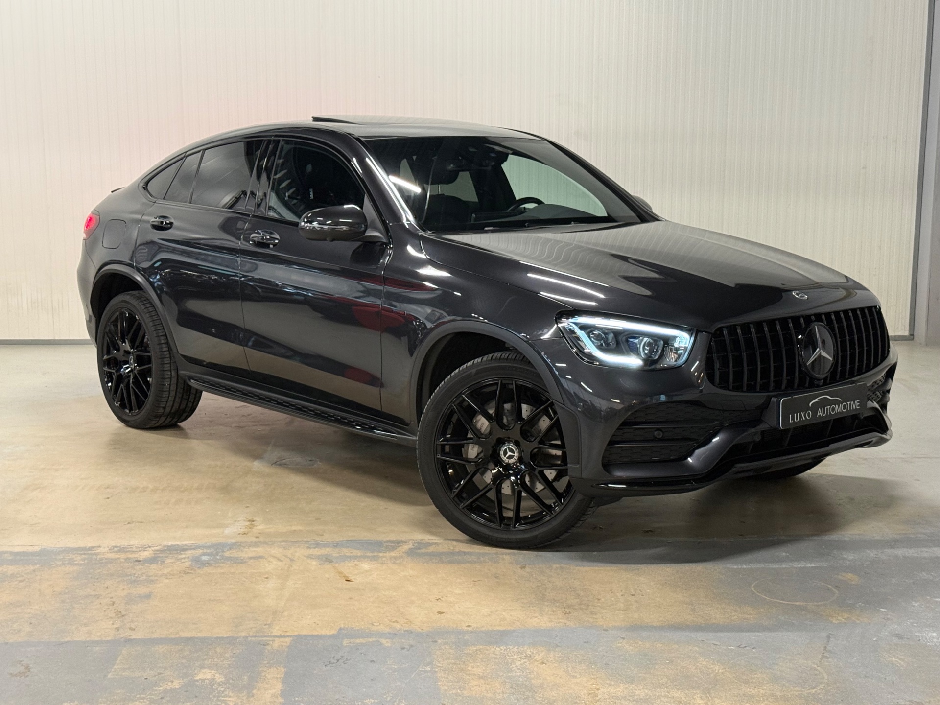 Foto van Mercedes-Benz GLC 300 E 4Matic