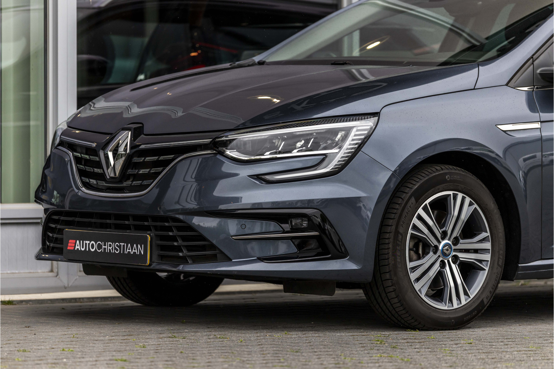 Foto van Renault Megane E-tech Plug-in Hybrid