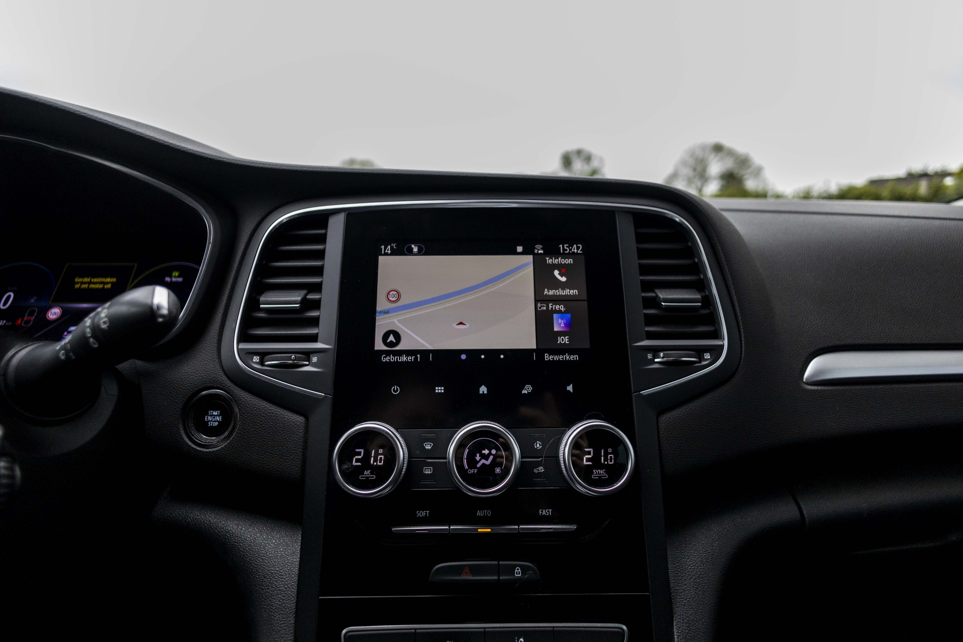 Foto van Renault Megane E-tech Plug-in Hybrid