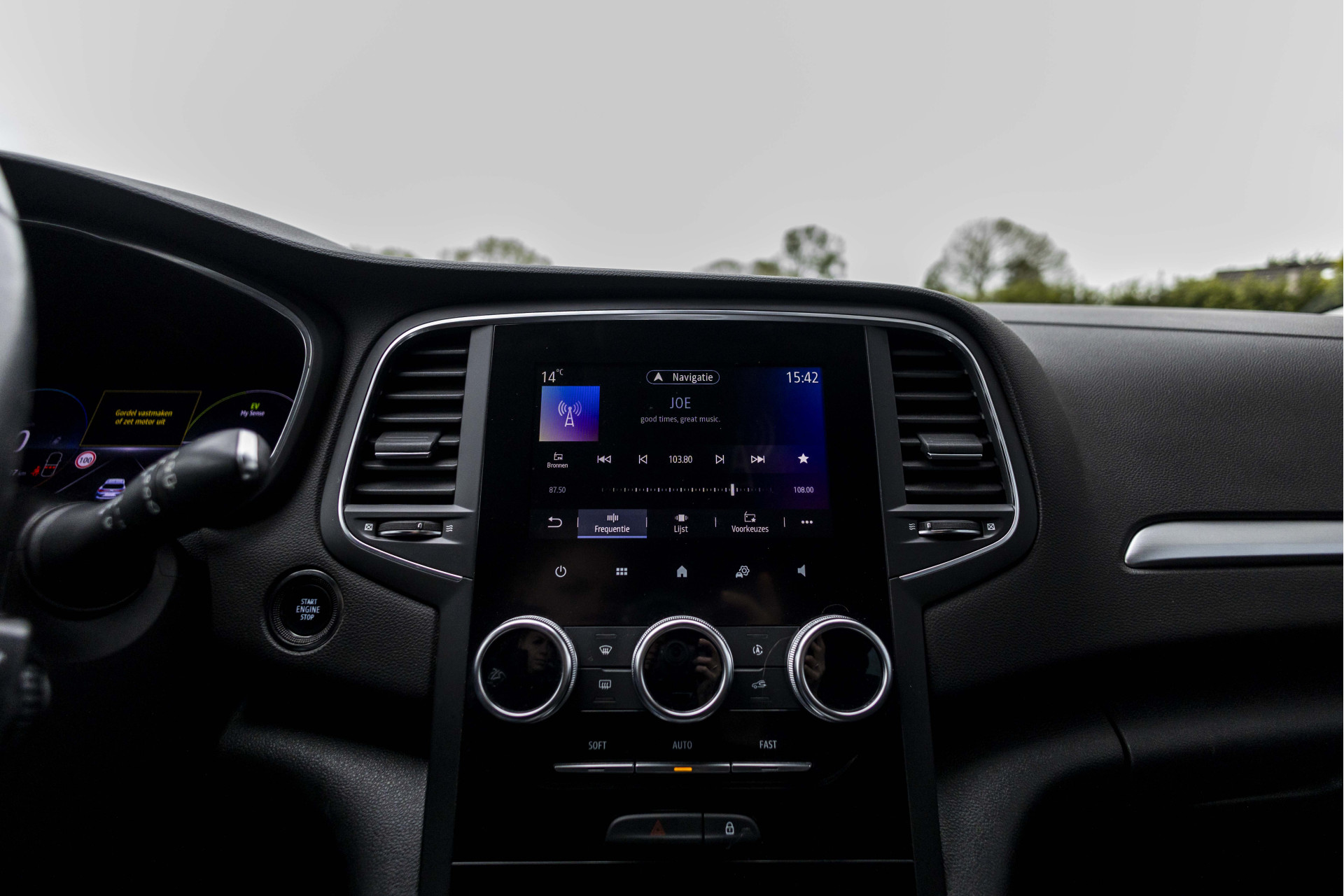 Foto van Renault Megane E-tech Plug-in Hybrid