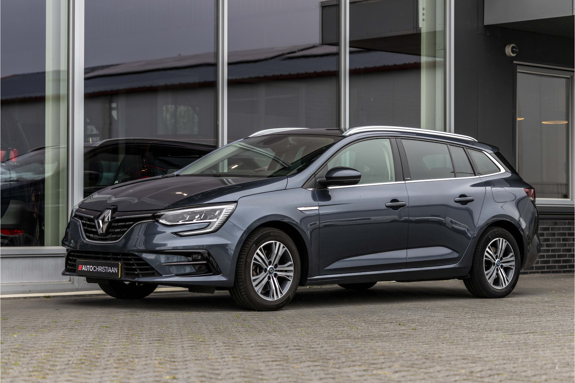 Foto van Renault Megane E-tech Plug-in Hybrid