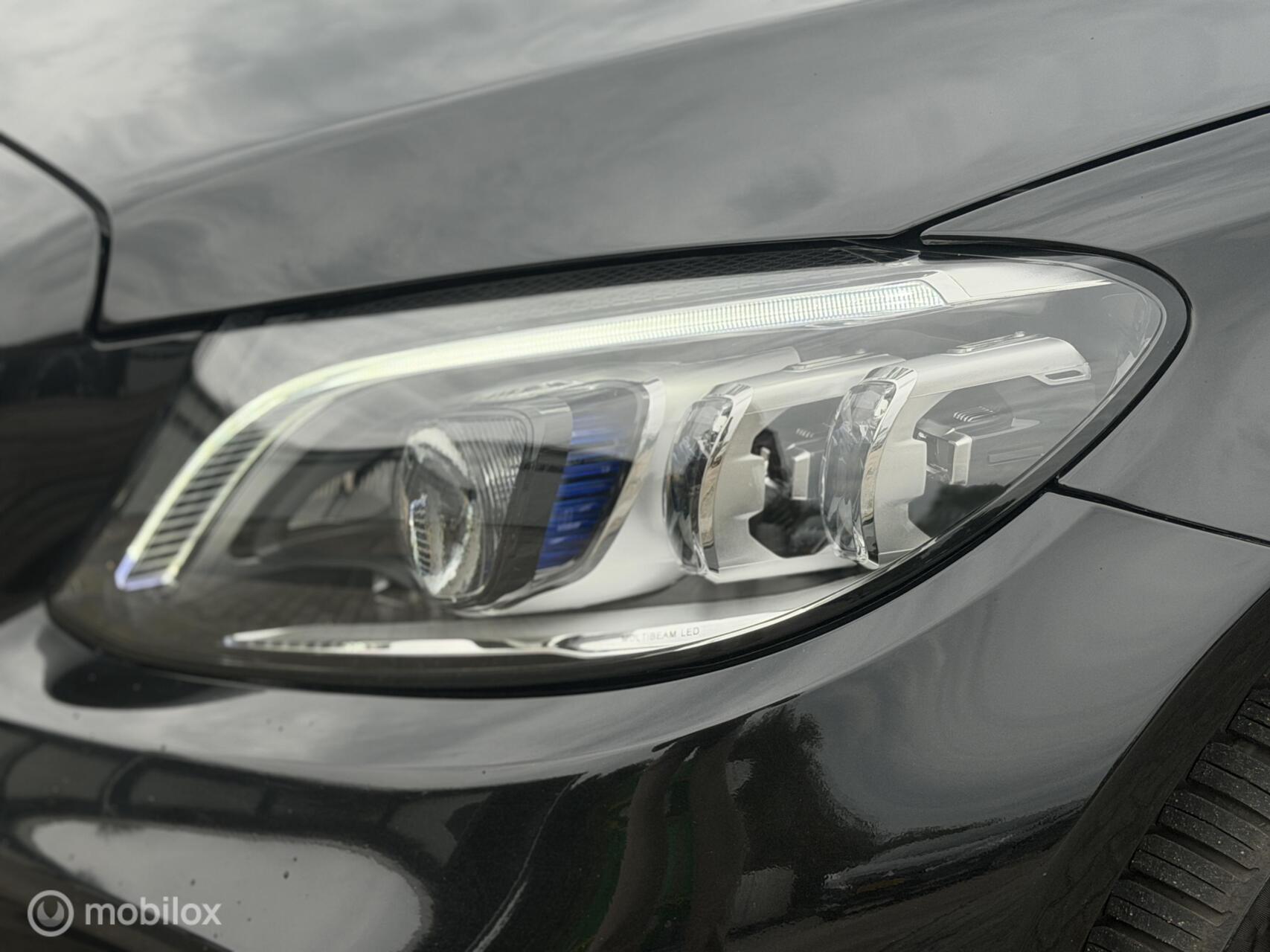 Foto van Mercedes-Benz C 300 E