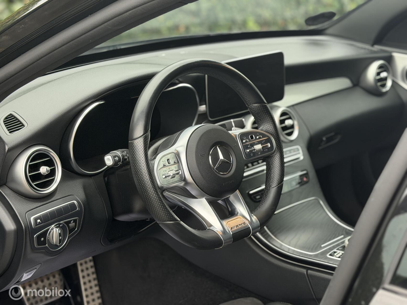 Foto van Mercedes-Benz C 300 E