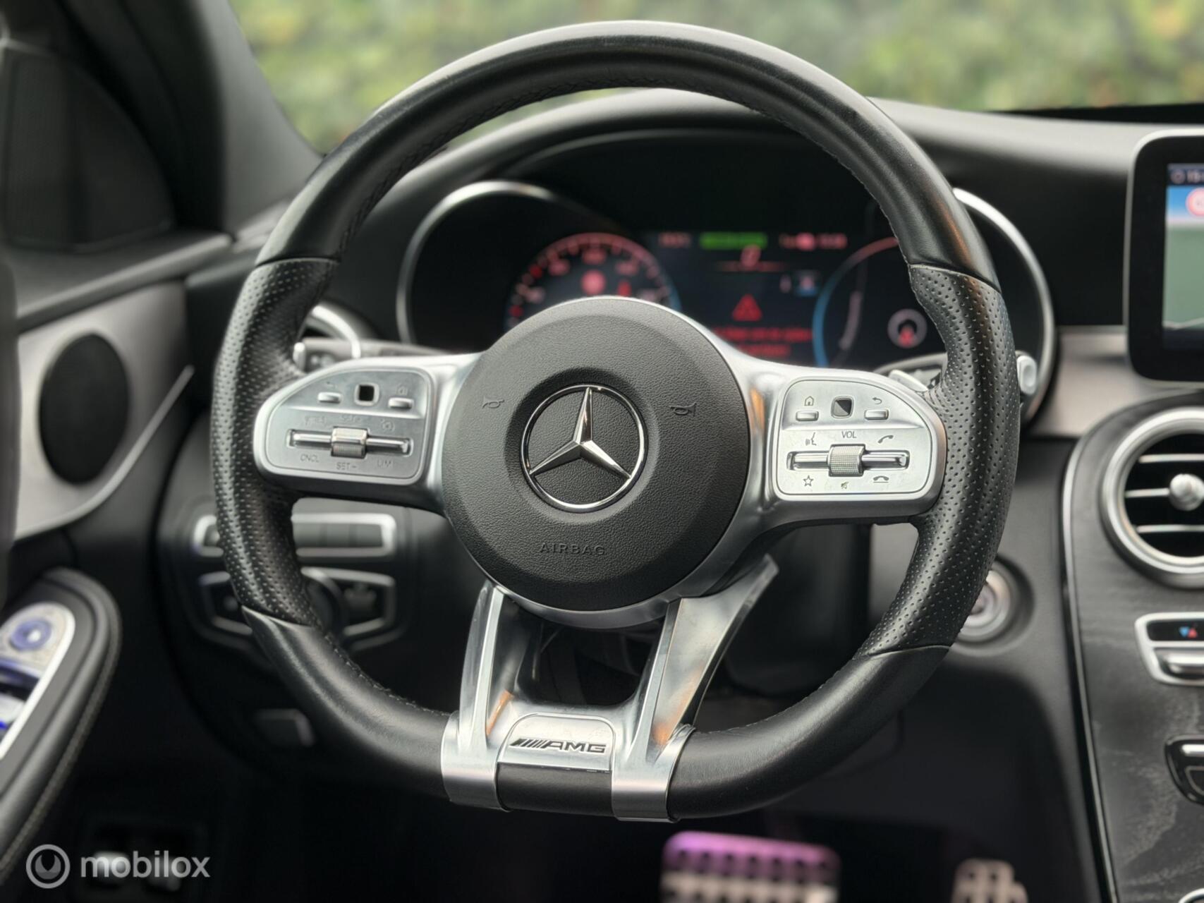 Foto van Mercedes-Benz C 300 E