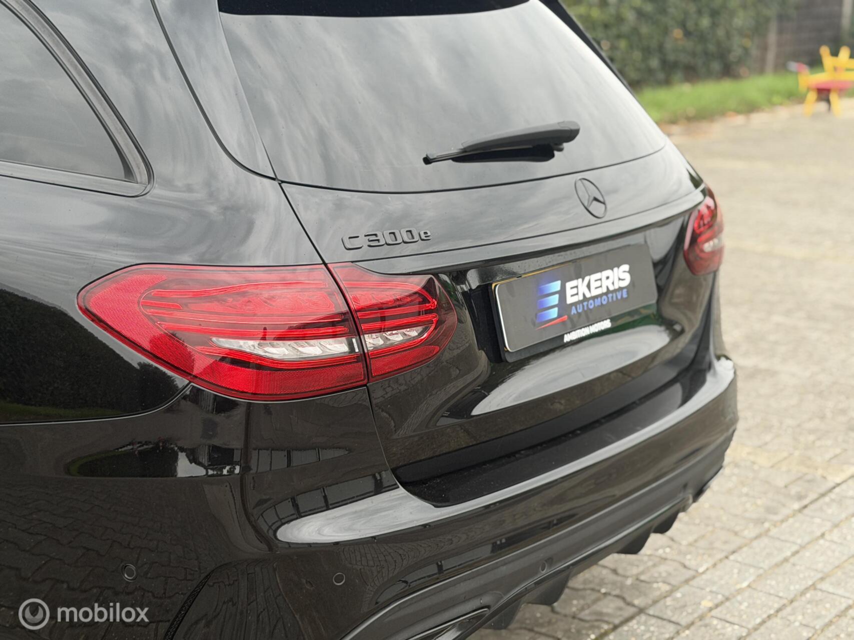 Foto van Mercedes-Benz C 300 E