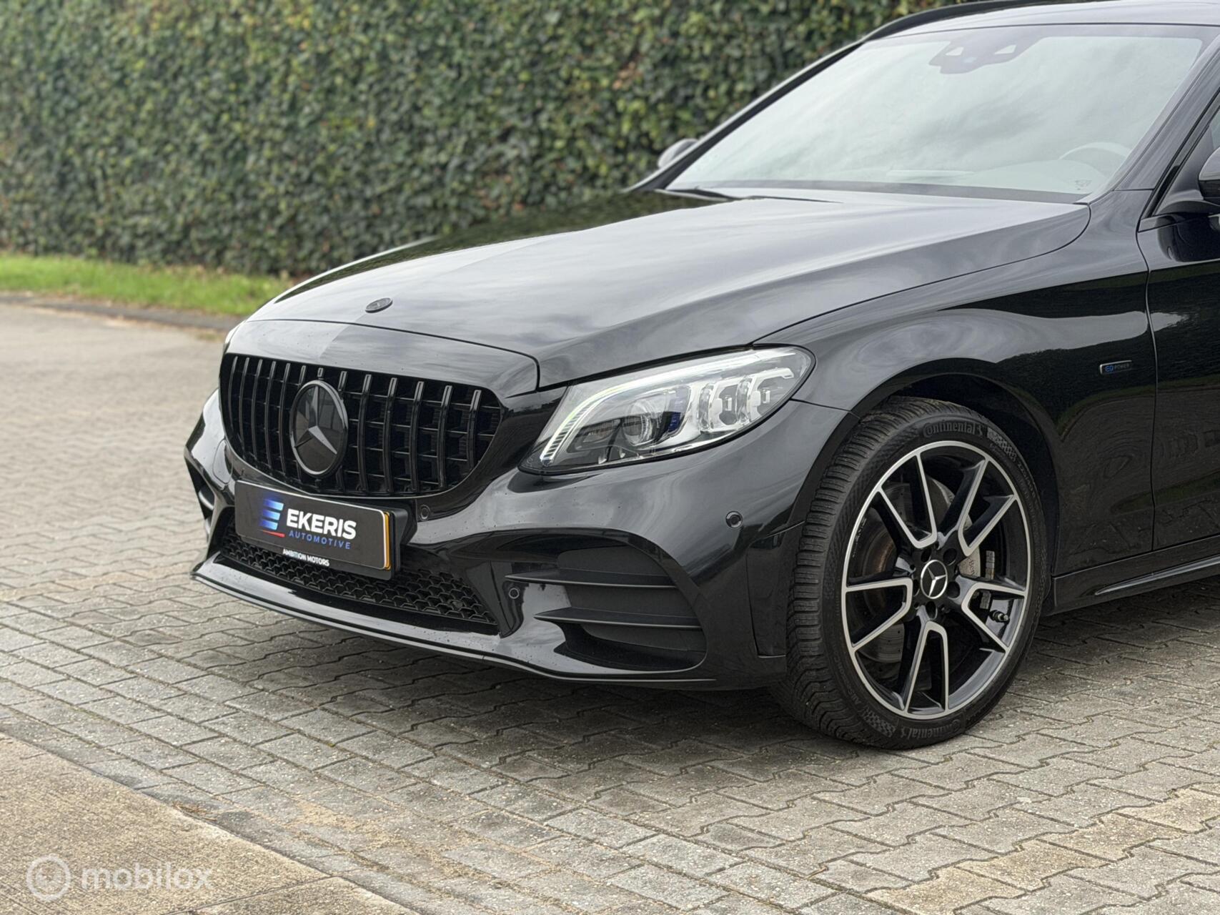 Foto van Mercedes-Benz C 300 E