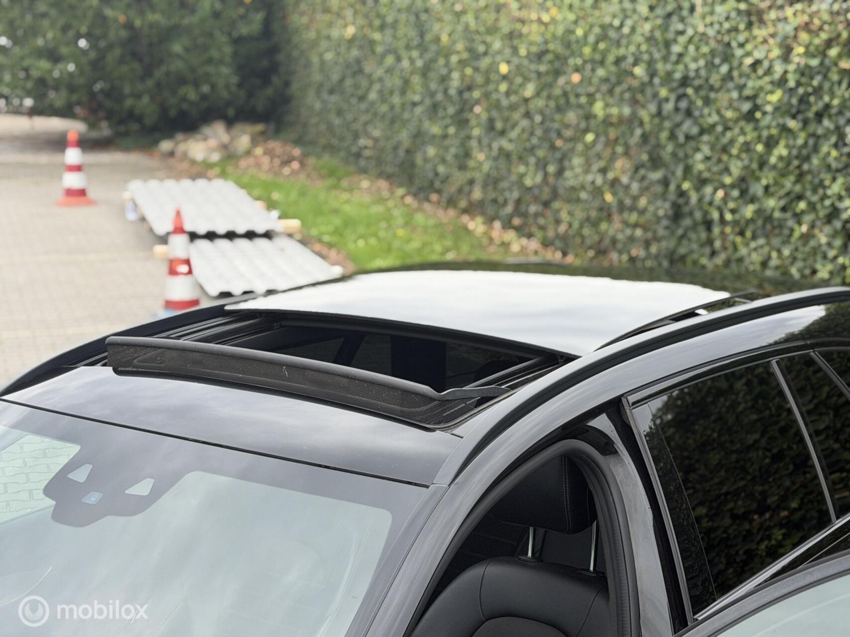 Foto van Mercedes-Benz C 300 E
