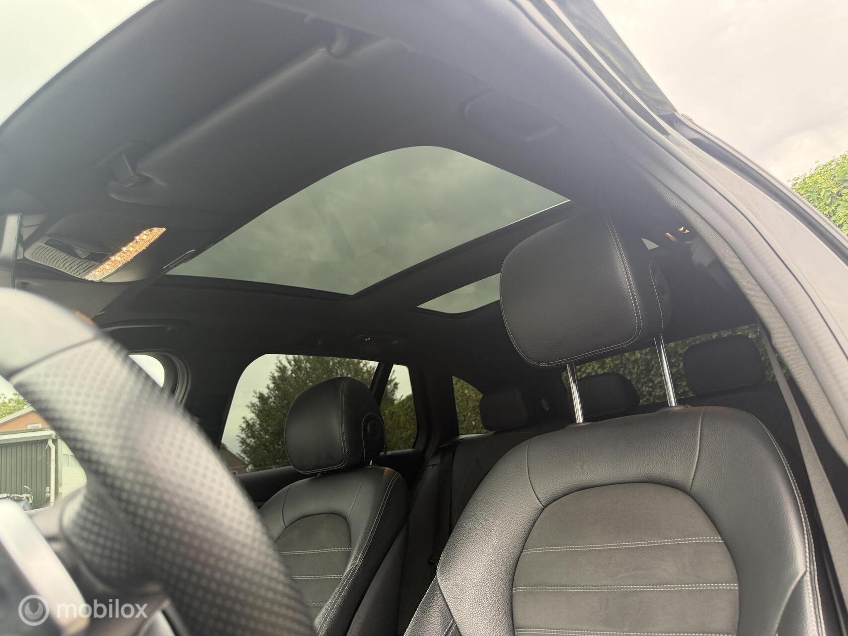 Foto van Mercedes-Benz C 300 E