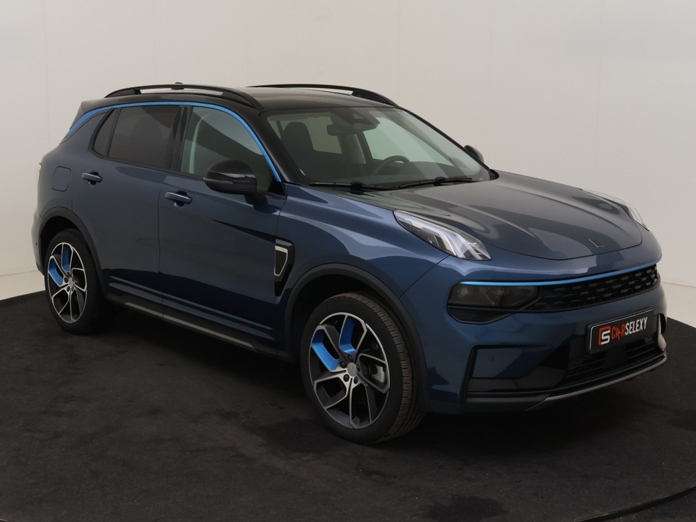 Foto van LYNK & Co 01
