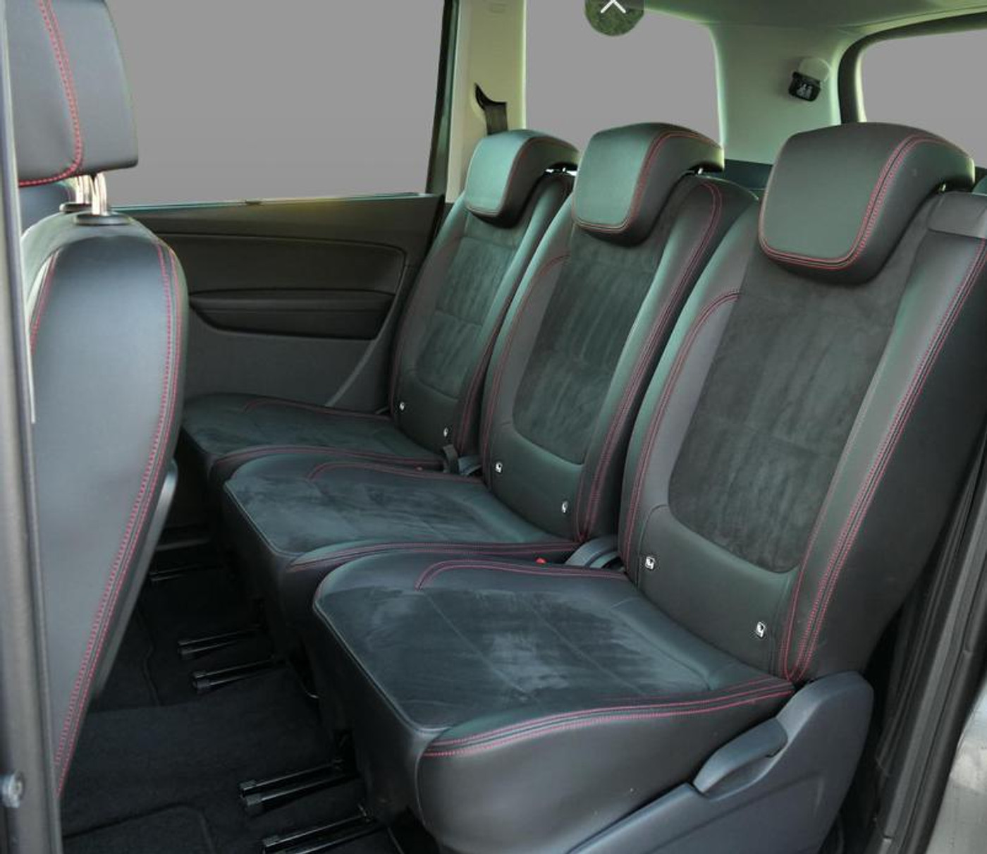 Foto van Seat Alhambra