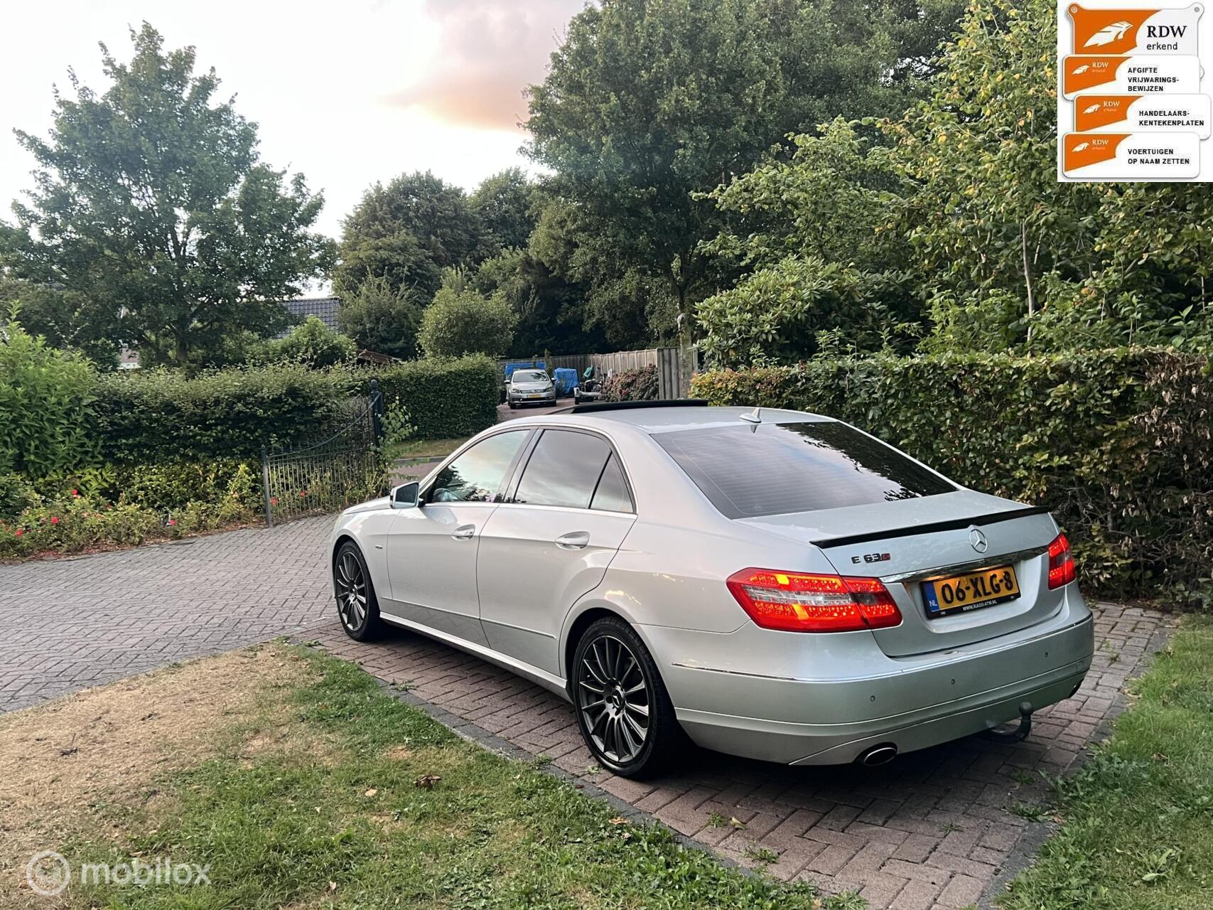 Foto van Mercedes-Benz E 350 CDI