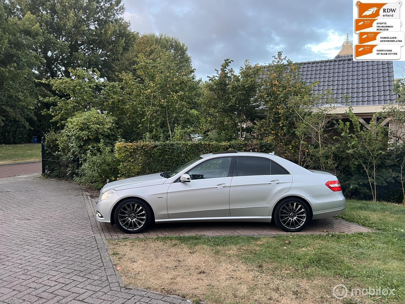 Mercedes-Benz E 350 CDI 350 CDI Avantgarde 2009 - voorkant