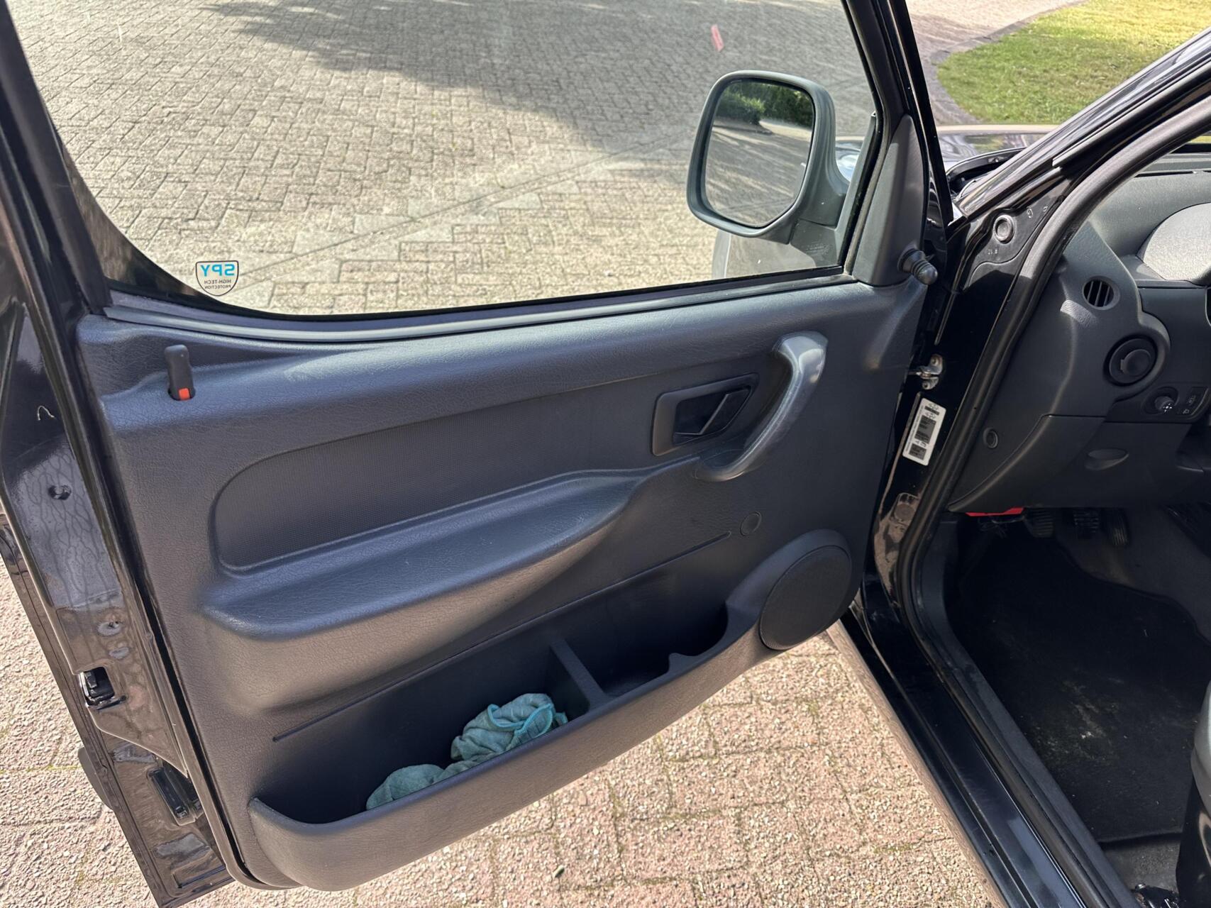 Foto van Peugeot Partner 170c 1.6hdi - 55kw
