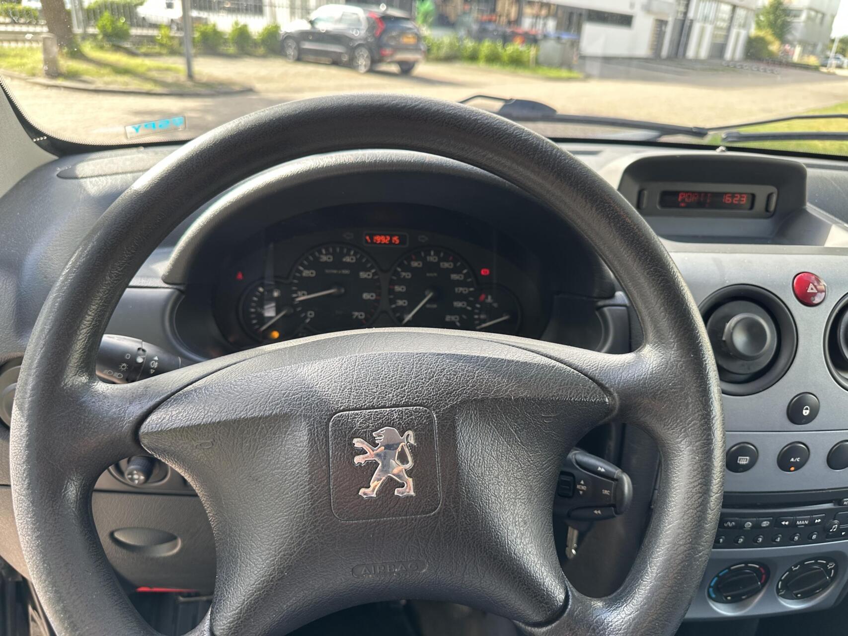 Foto van Peugeot Partner 170c 1.6hdi - 55kw