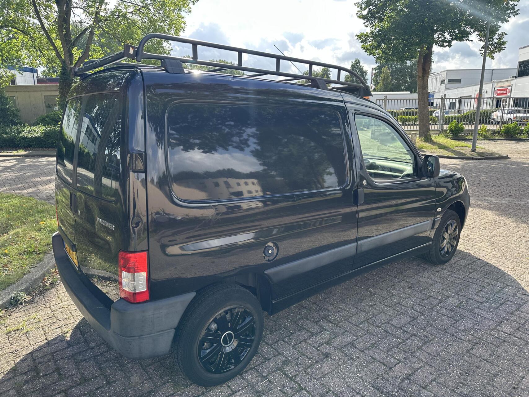Foto van Peugeot Partner 170c 1.6hdi - 55kw