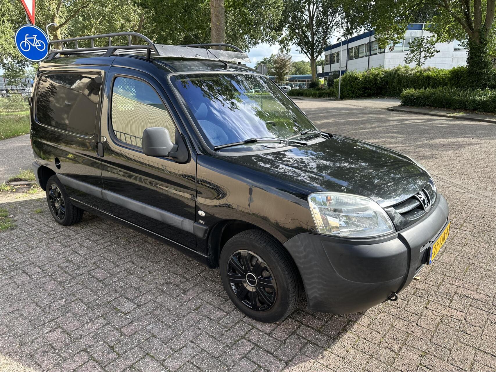 Foto van Peugeot Partner 170c 1.6hdi - 55kw