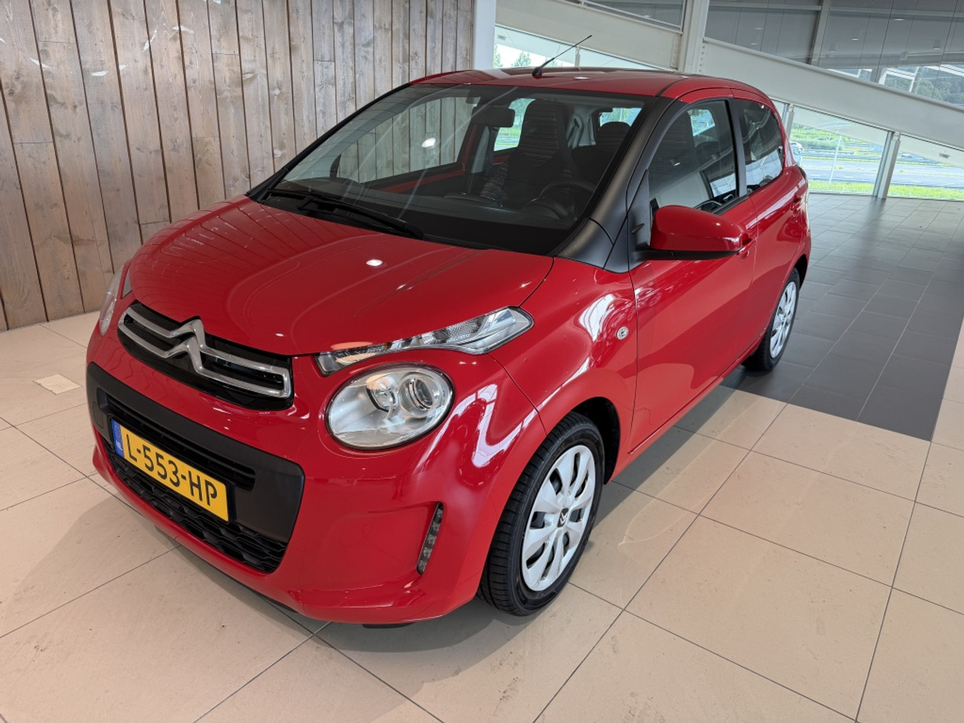 Citroen C1 1.0 VTi Feel 2021 - voorkant