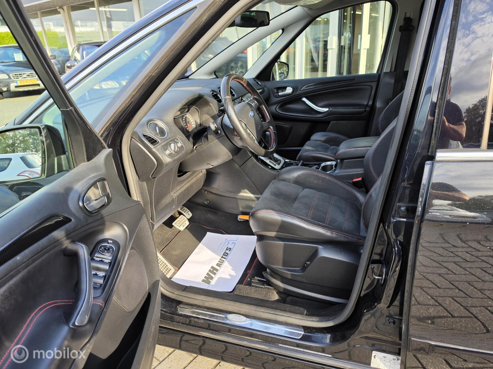 Foto van Ford S-max