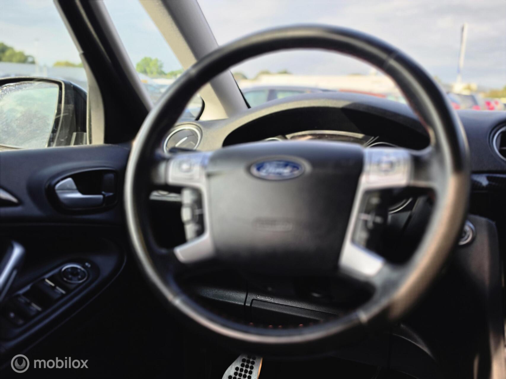 Foto van Ford S-max