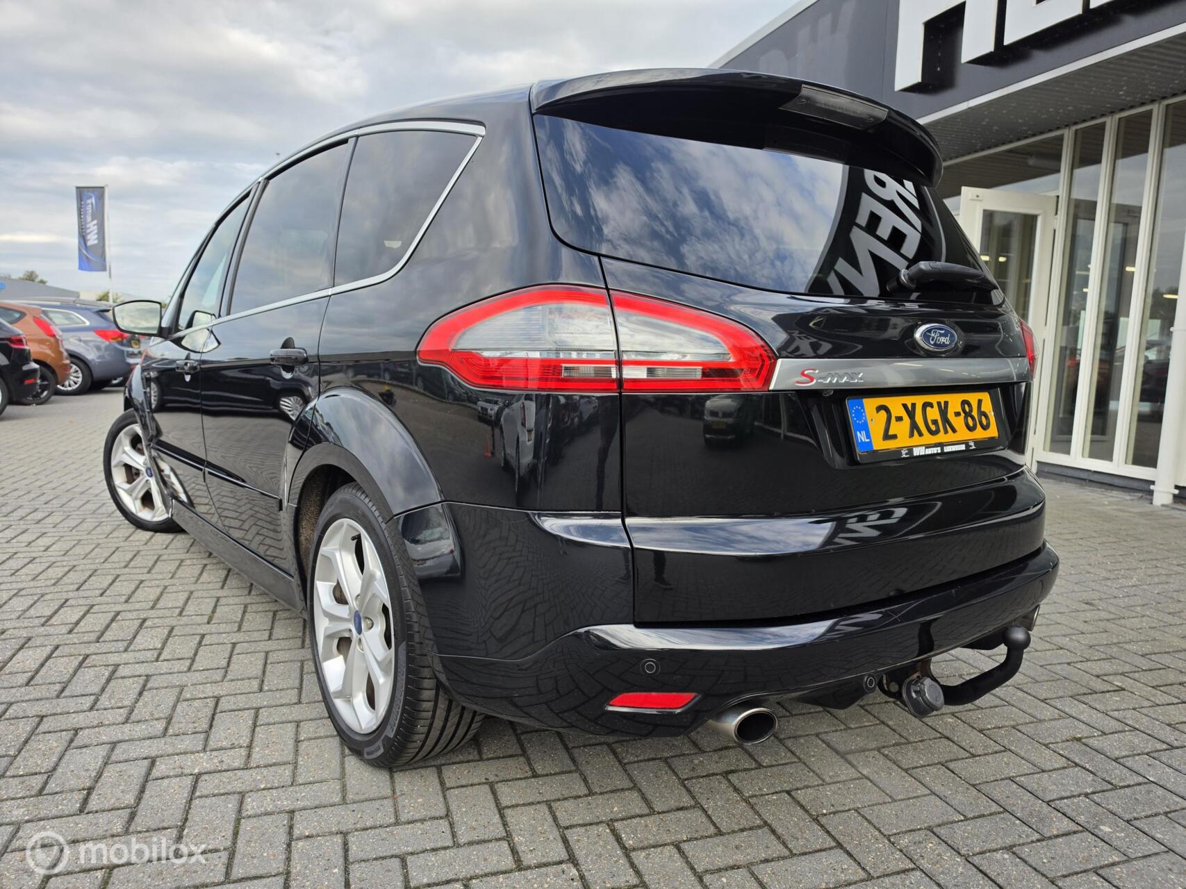 Foto van Ford S-max