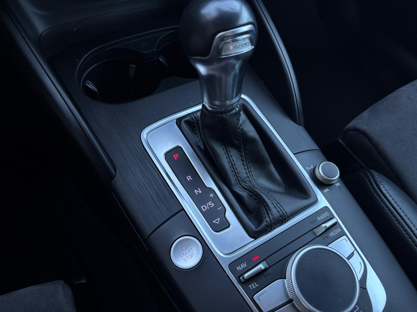 Foto van Audi A3 Sportback E-tron