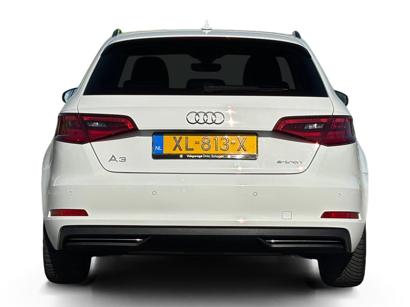 Foto van Audi A3 Sportback E-tron