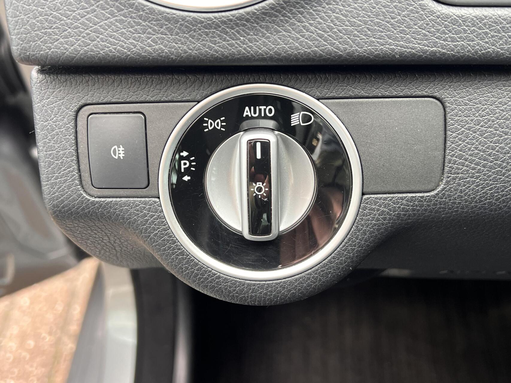 Foto van Mercedes-Benz C 180