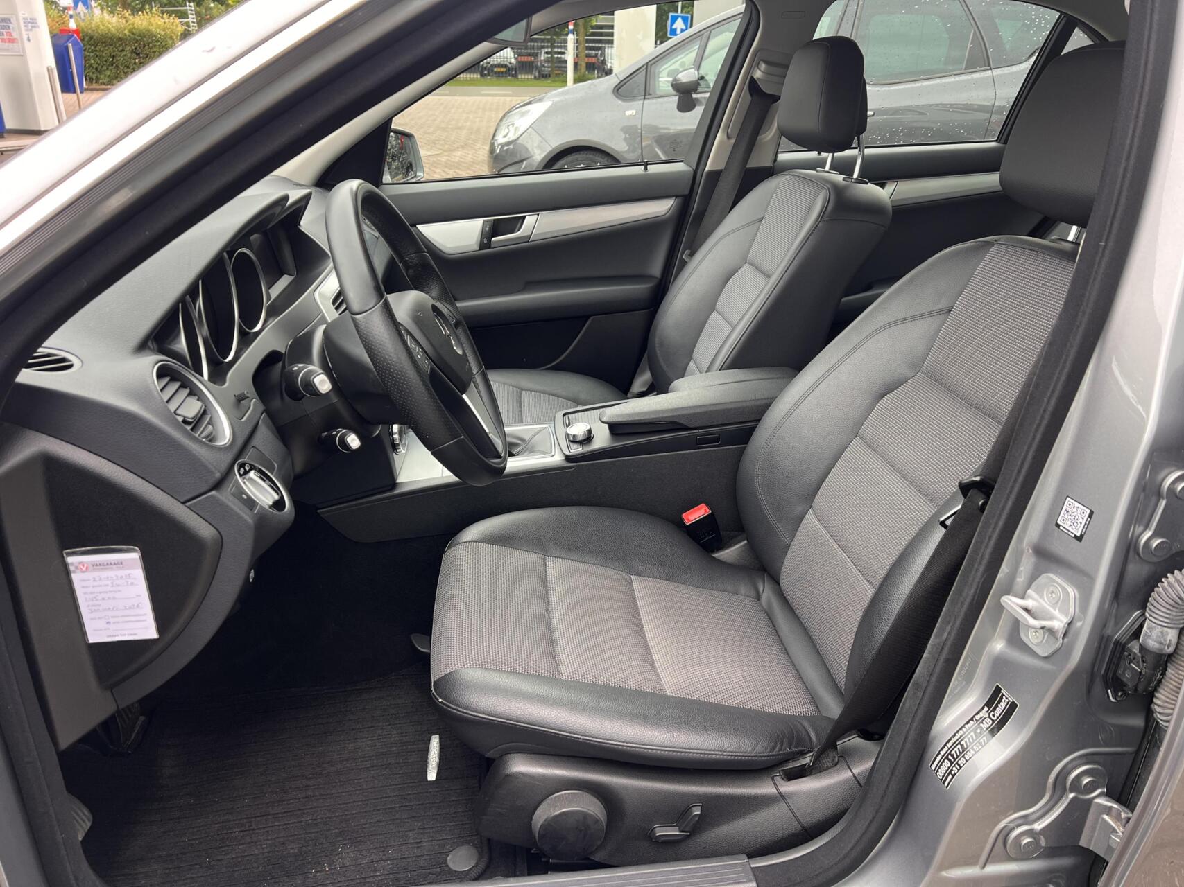 Foto van Mercedes-Benz C 180