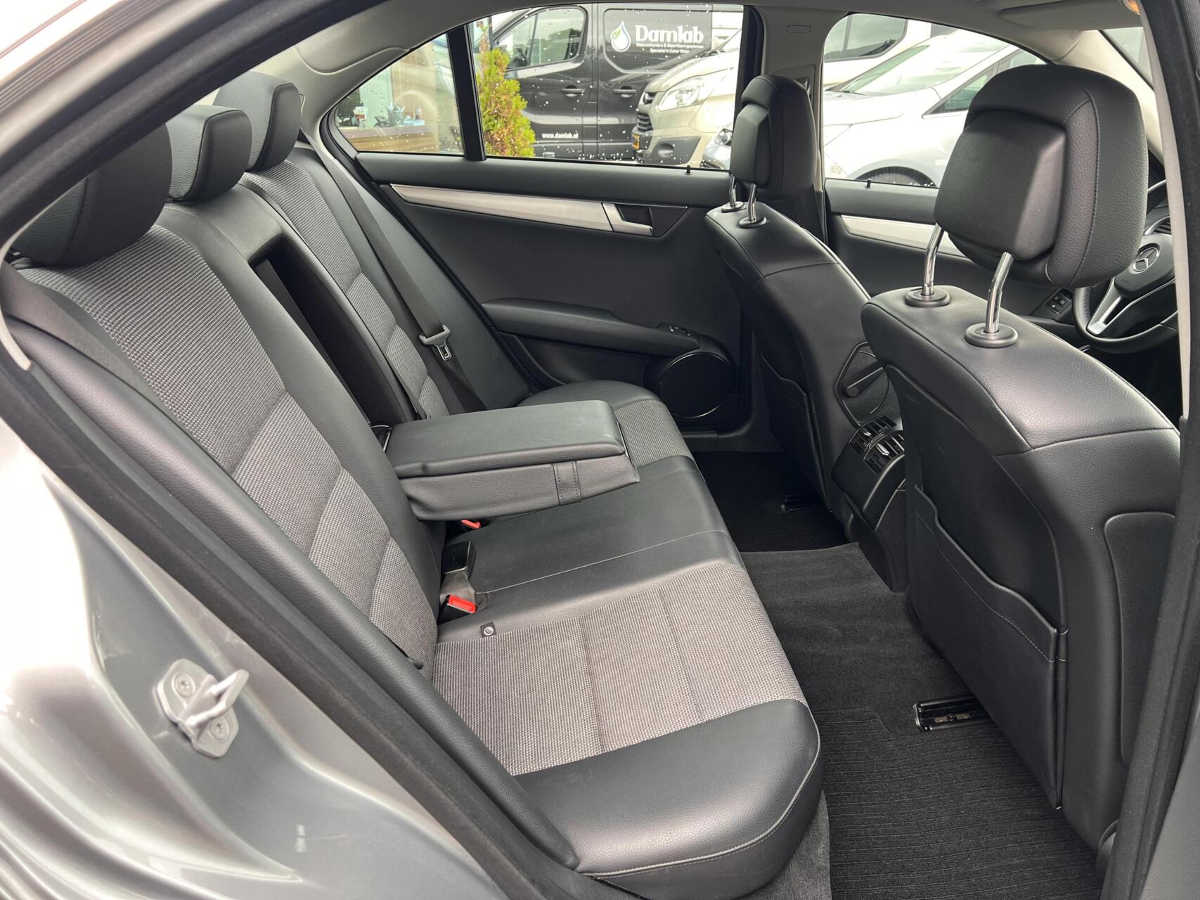 Foto van Mercedes-Benz C 180