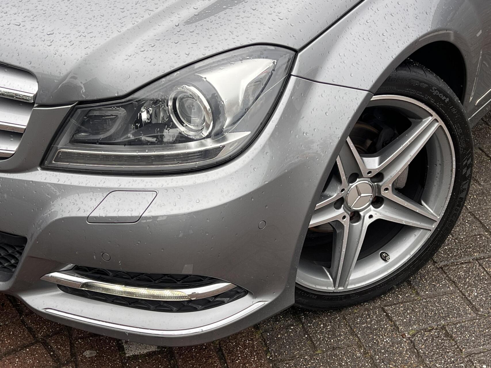 Foto van Mercedes-Benz C 180
