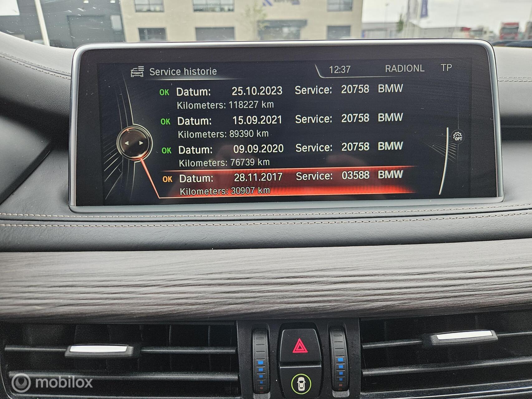 Foto van BMW X5 Xdrive40e
