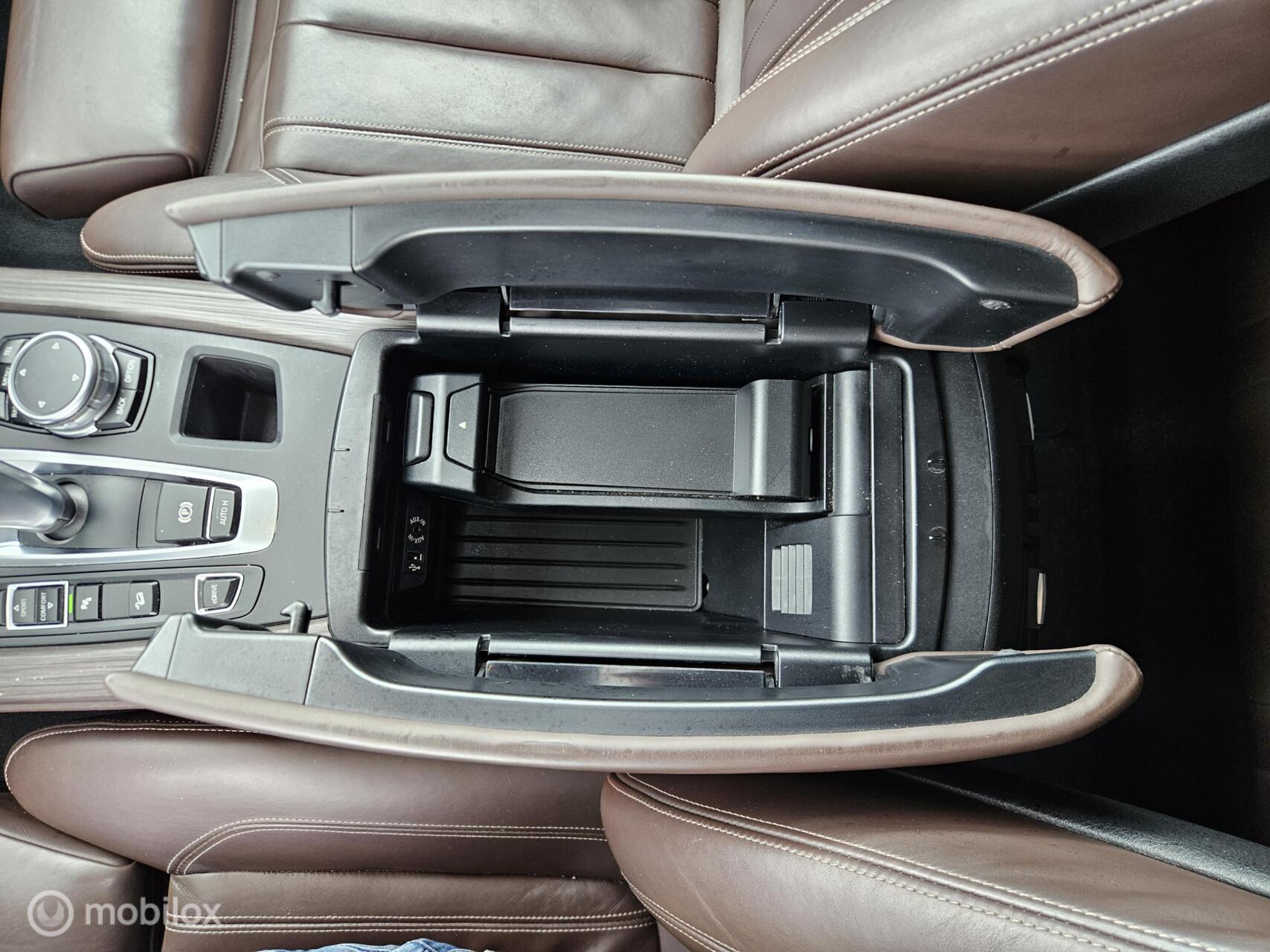 Foto van BMW X5 Xdrive40e
