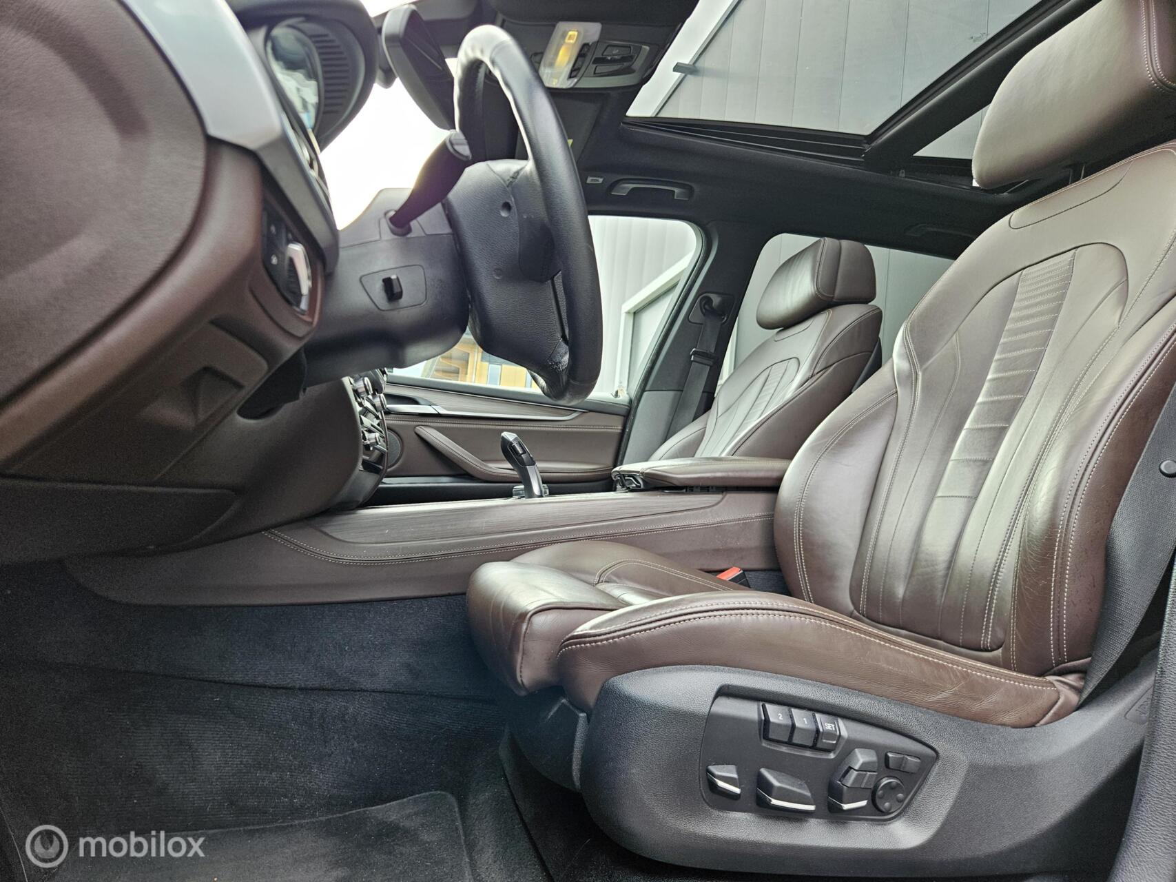 Foto van BMW X5 Xdrive40e