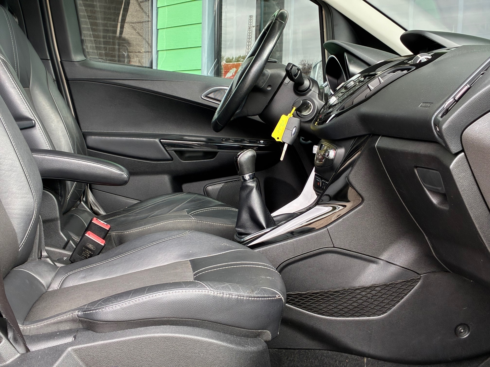 Foto van Ford B-max