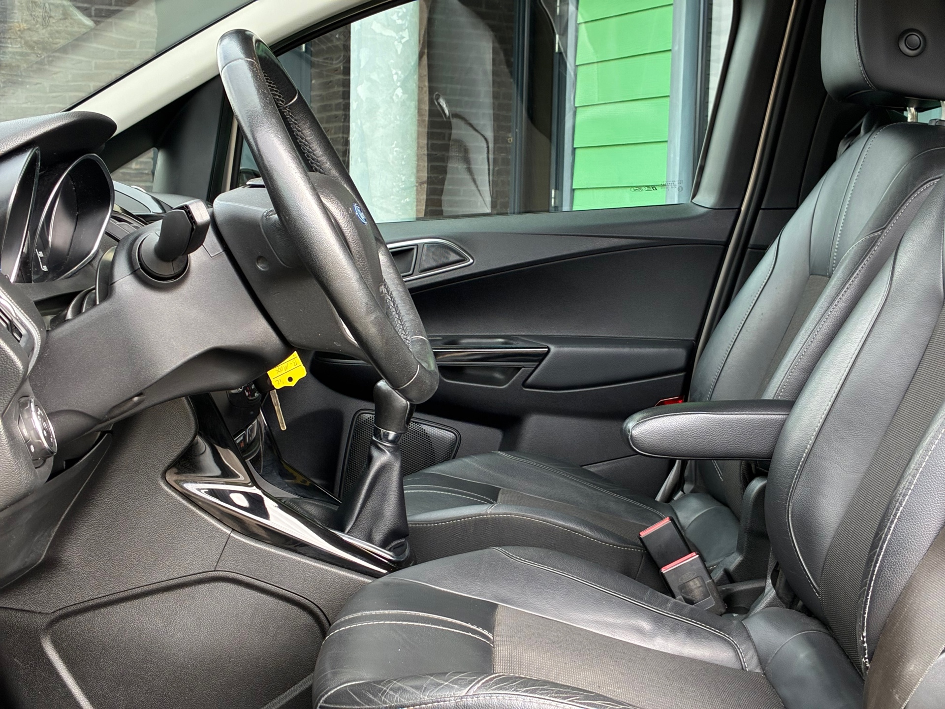 Foto van Ford B-max