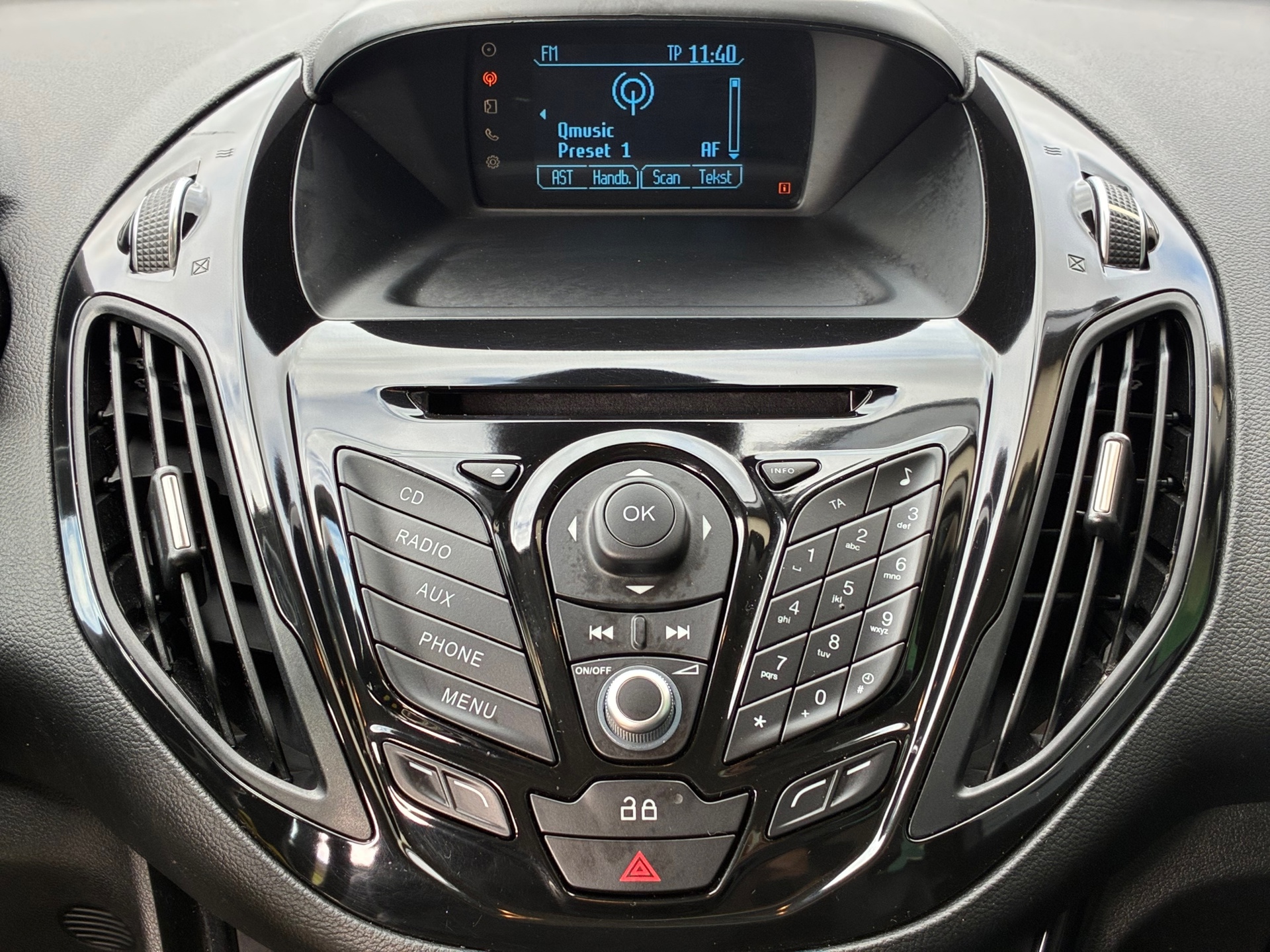 Foto van Ford B-max