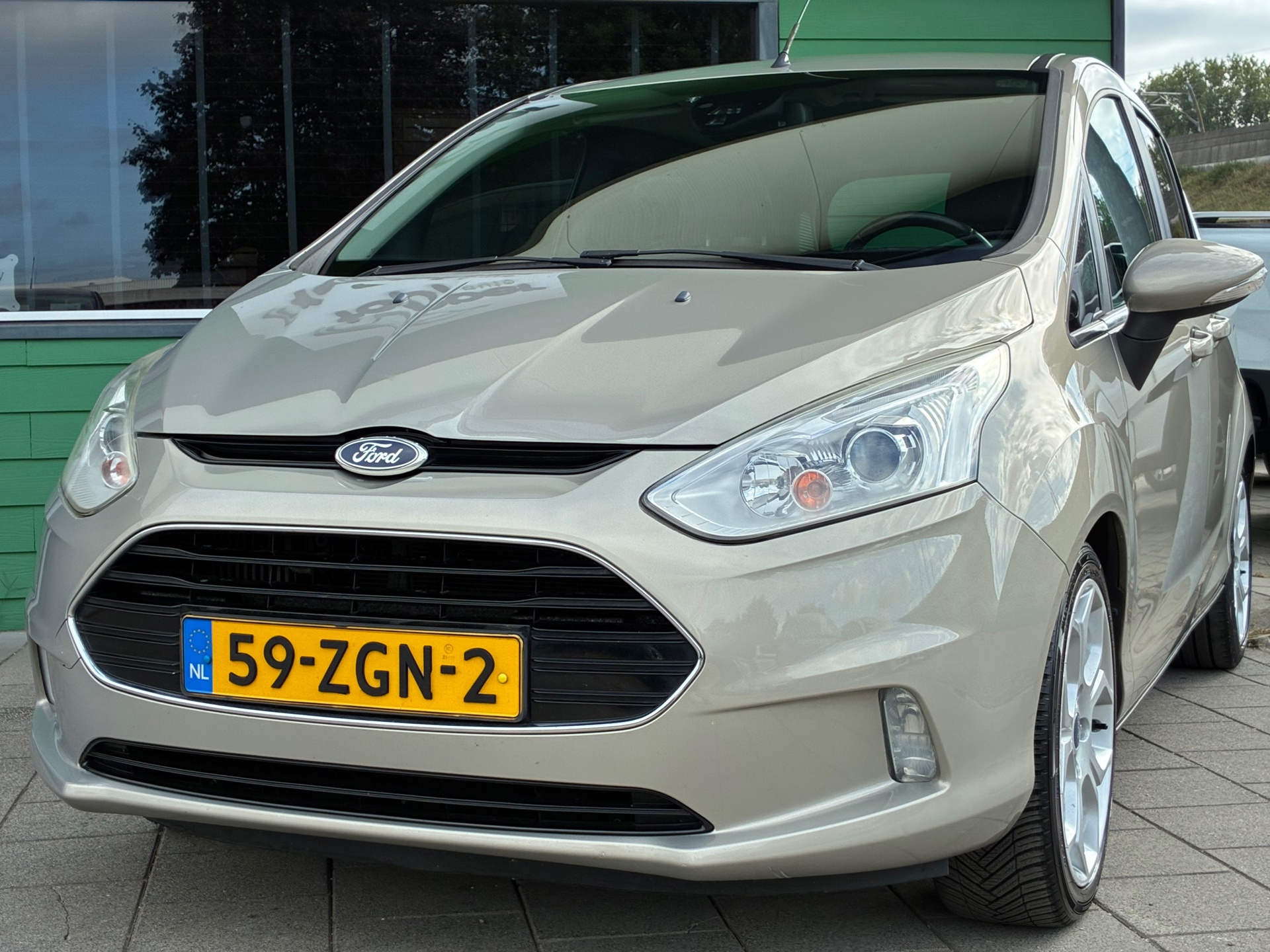 Foto van Ford B-max