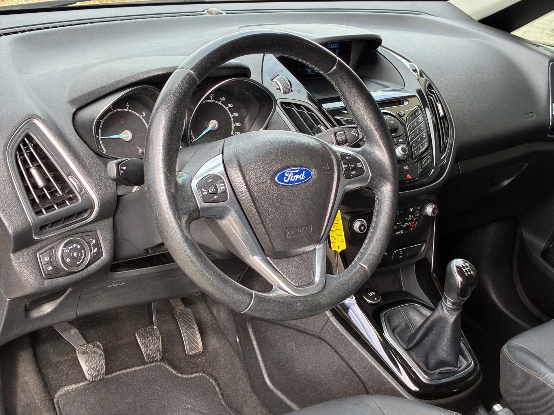 Foto van Ford B-max