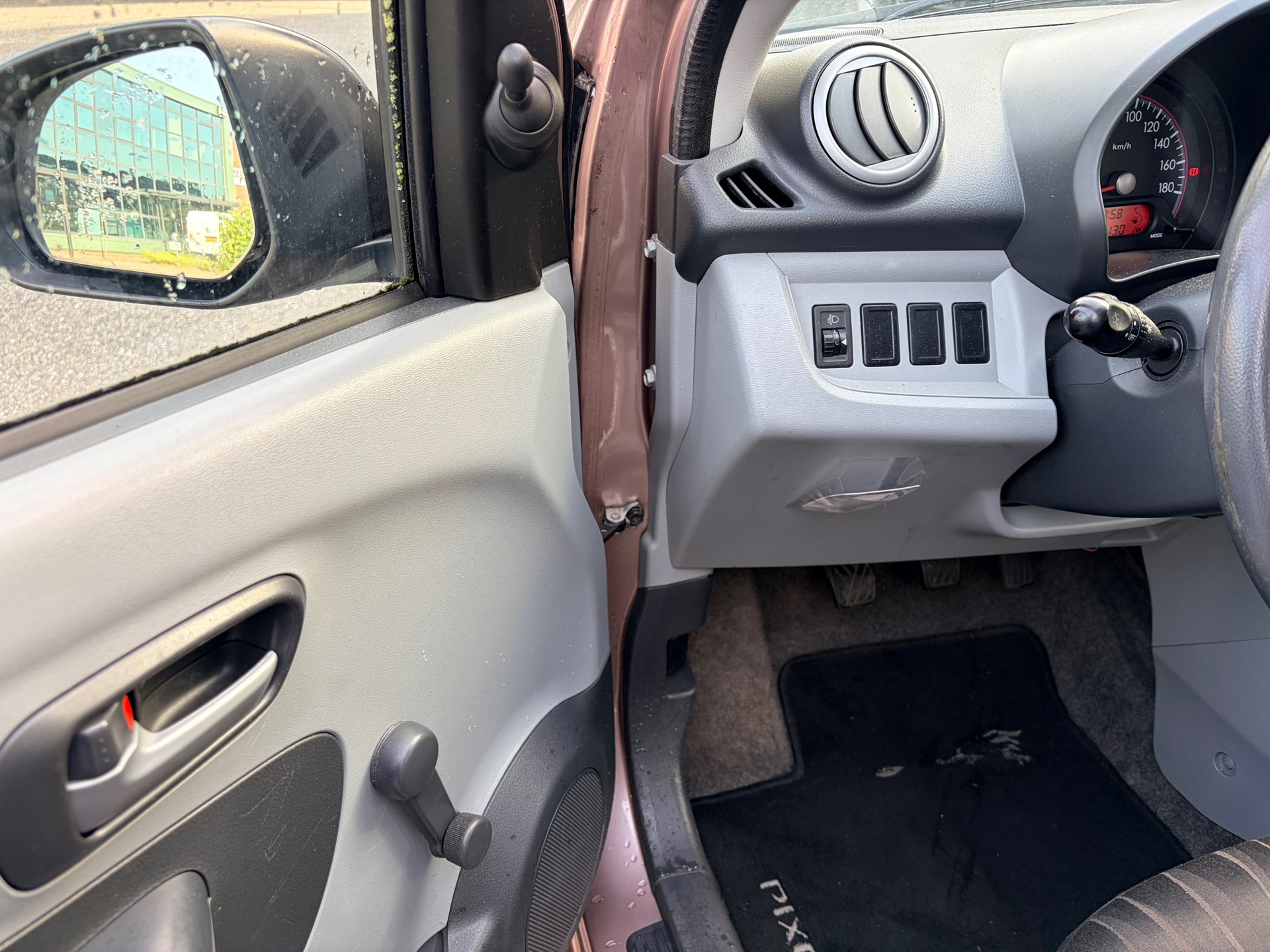 Foto van Nissan Nissan Pixo