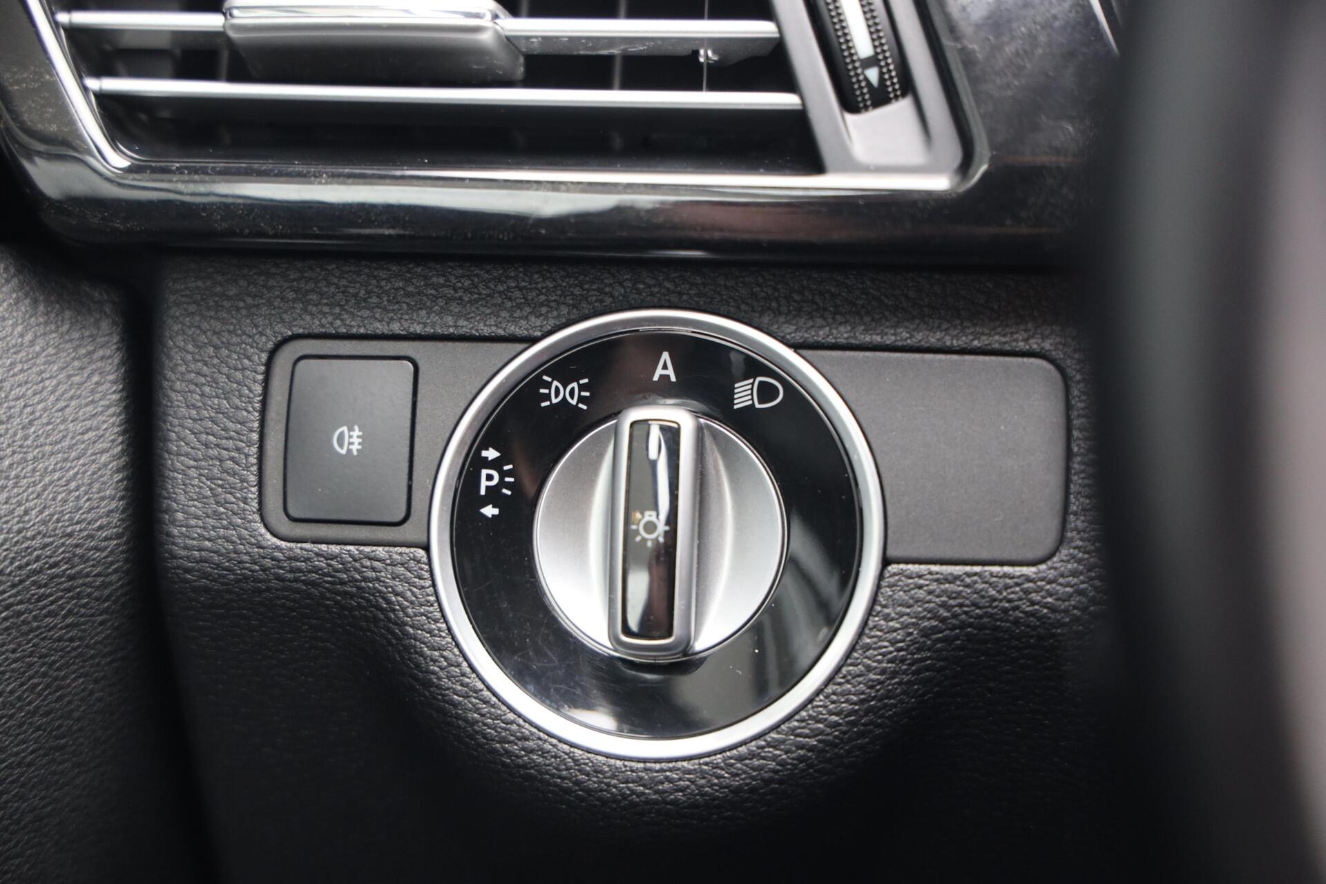 Foto van Mercedes-Benz E 200 Cgi
