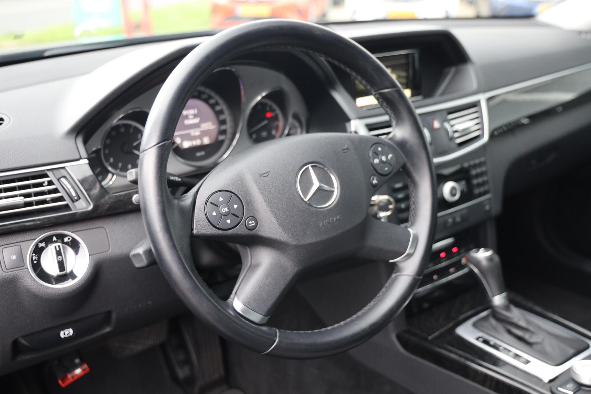 Foto van Mercedes-Benz E 200 Cgi